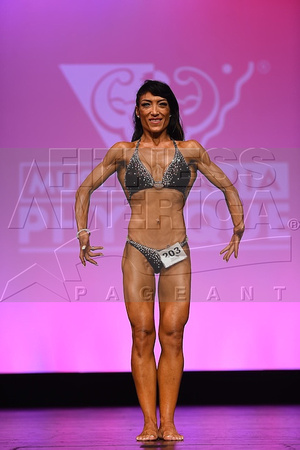 DSC_4446 Musclemania Physique Women 2015 Fitness Universe Weekend by Gordon J. Smith
