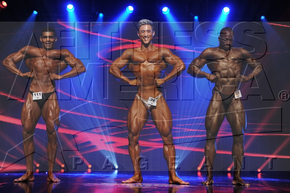 21 DSC_5429 Musclemania World Overall Comparisons and Award 2015 Fitness America Weekend