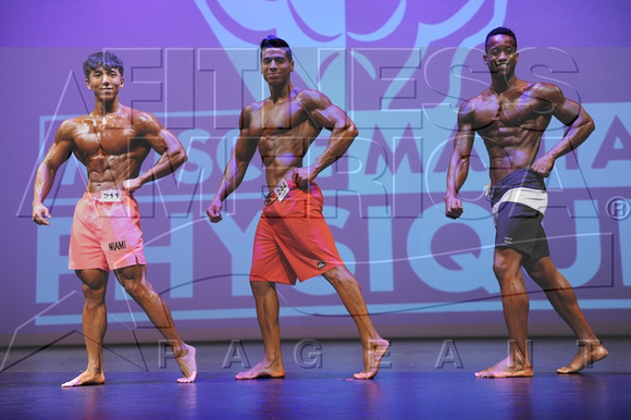 6 DSC_3575.JPG Physique Overall Comparisons and Award 2017 Fitness Universe Weekend