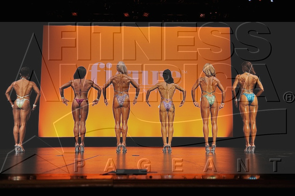 DSC_1109 Figure Classic 2015 Fitness Universe Weekend by Gordon J. Smith