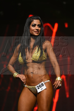 4622 DSC_2585 Sports Model Women 2015 Fitness Universe Weekend