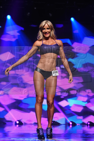 2106 DSC_6437 Sports Model Women 2015 Fitness Universe Weekend