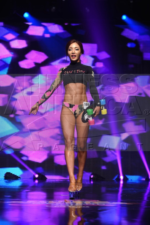 2054 DSC_6385 Sports Model Women 2015 Fitness Universe Weekend