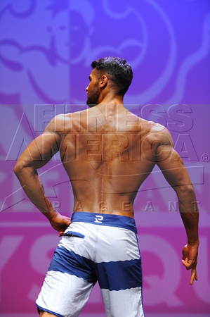 19 DSC_7959.JPG Musclemania Physique Men Medium 2016 Fitness Universe Weekend