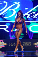 DSC_8227.JPG LV13 Bikini Masters SW